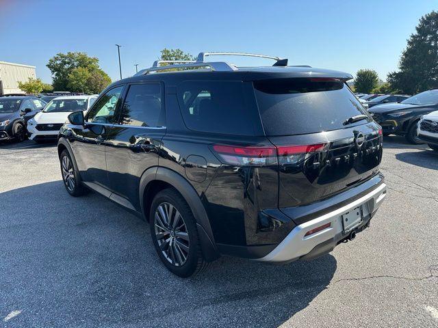 used 2022 Nissan Pathfinder car, priced at $23,000