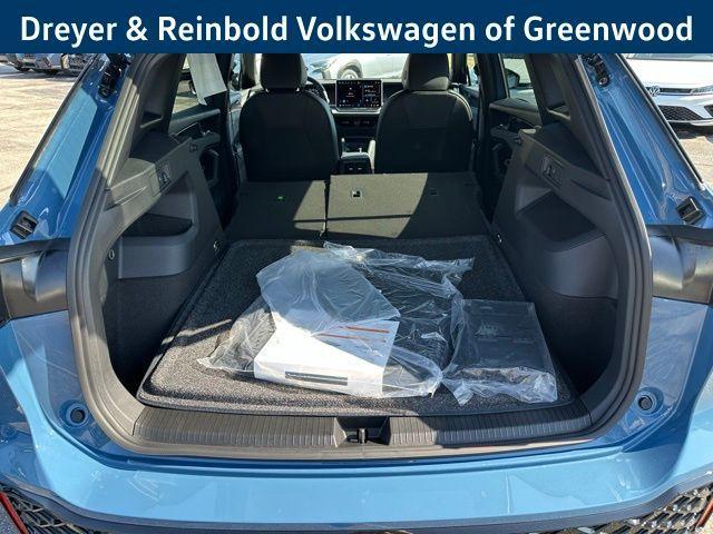 new 2025 Volkswagen Tiguan car, priced at $39,235