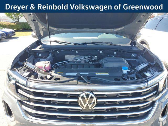 new 2026 Volkswagen Atlas car, priced at $49,361