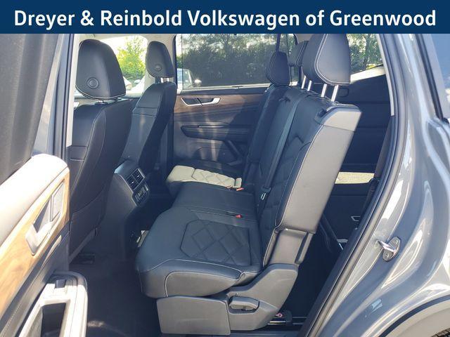 new 2026 Volkswagen Atlas car, priced at $49,361