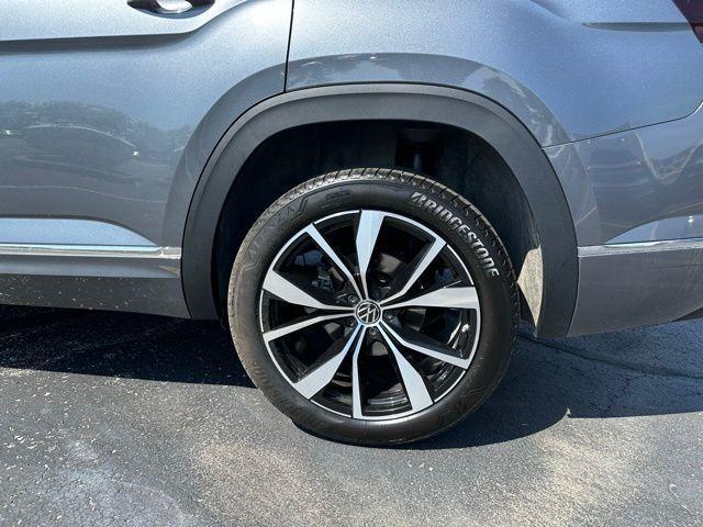 used 2024 Volkswagen Atlas car, priced at $39,000