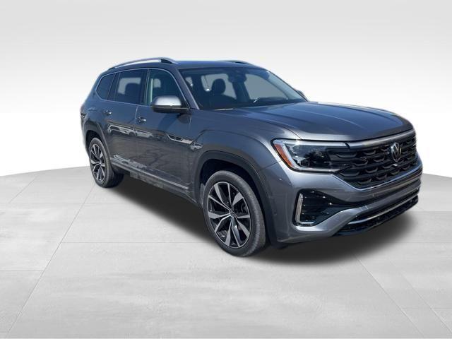 used 2024 Volkswagen Atlas car, priced at $39,000