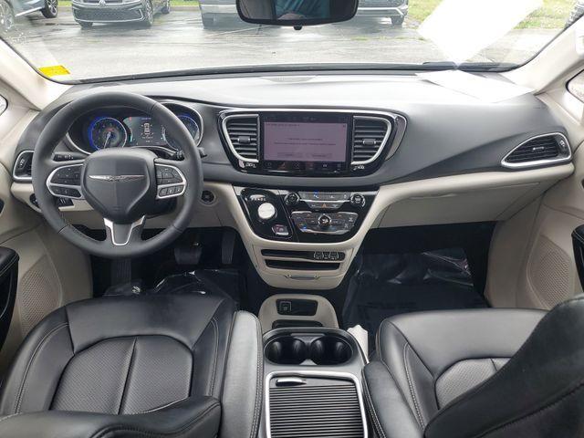 used 2023 Chrysler Pacifica car, priced at $27,980