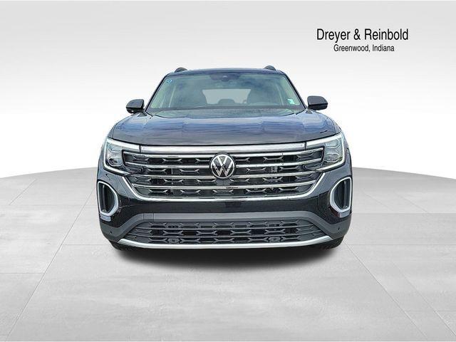 new 2024 Volkswagen Atlas car, priced at $44,728