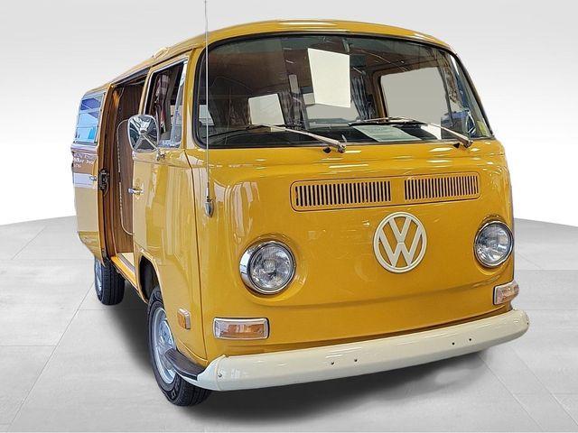 used 1972 Volkswagen Microbus car, priced at $38,500