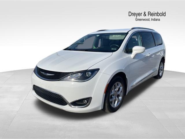 used 2017 Chrysler Pacifica car, priced at $13,980