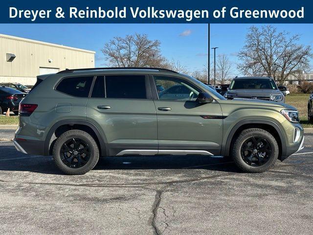 new 2026 Volkswagen Atlas car, priced at $50,367