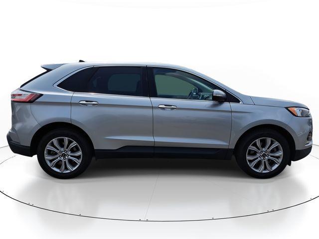 used 2024 Ford Edge car, priced at $30,000