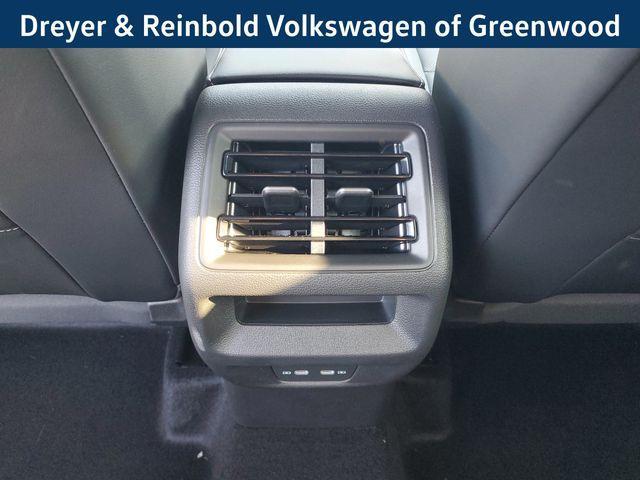 new 2025 Volkswagen Tiguan car, priced at $39,225