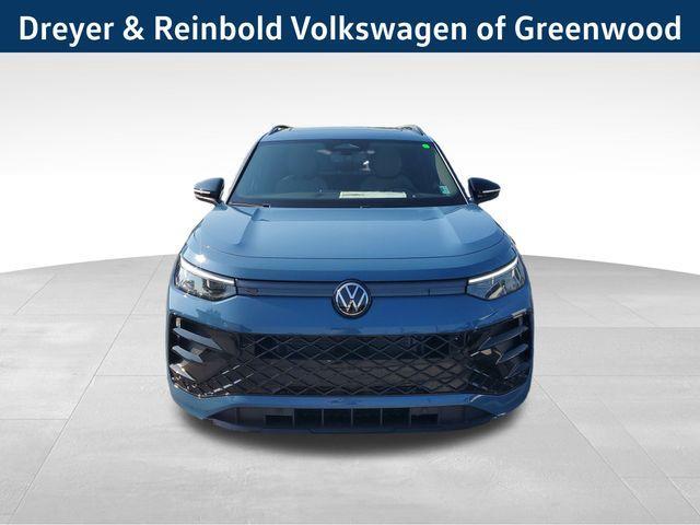 new 2025 Volkswagen Tiguan car, priced at $39,225