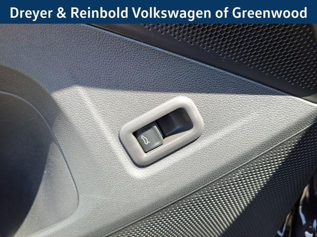 new 2025 Volkswagen Tiguan car, priced at $35,002
