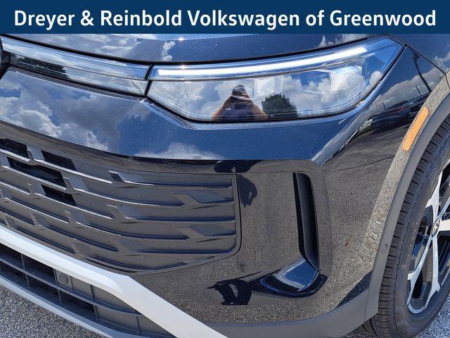 new 2025 Volkswagen Tiguan car, priced at $35,002