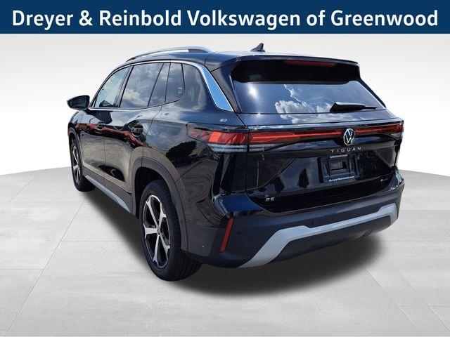new 2025 Volkswagen Tiguan car, priced at $35,002