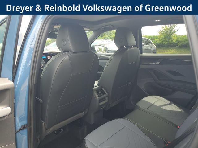new 2025 Volkswagen Tiguan car, priced at $38,498