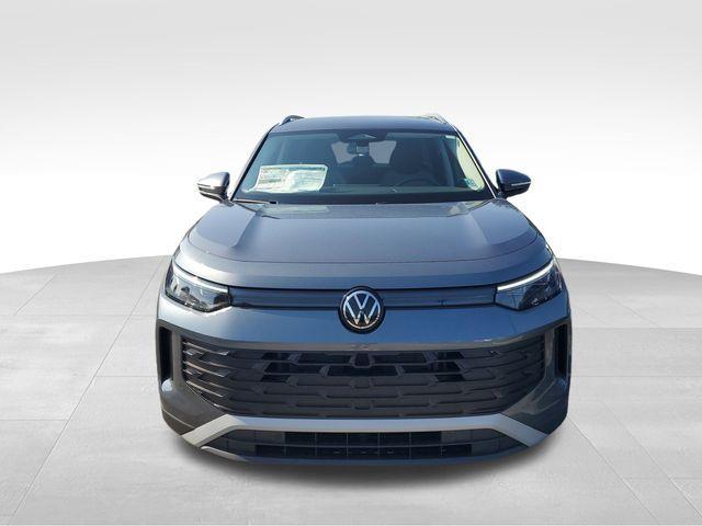 new 2025 Volkswagen Tiguan car, priced at $32,467