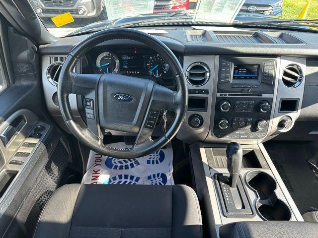 used 2017 Ford Expedition car, priced at $14,000