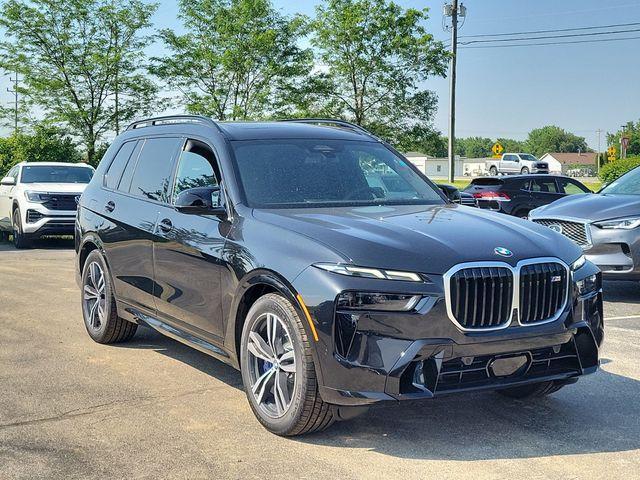 new 2025 BMW X7 car, priced at $117,305