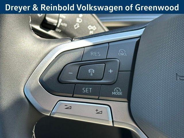 new 2025 Volkswagen Tiguan car, priced at $34,287
