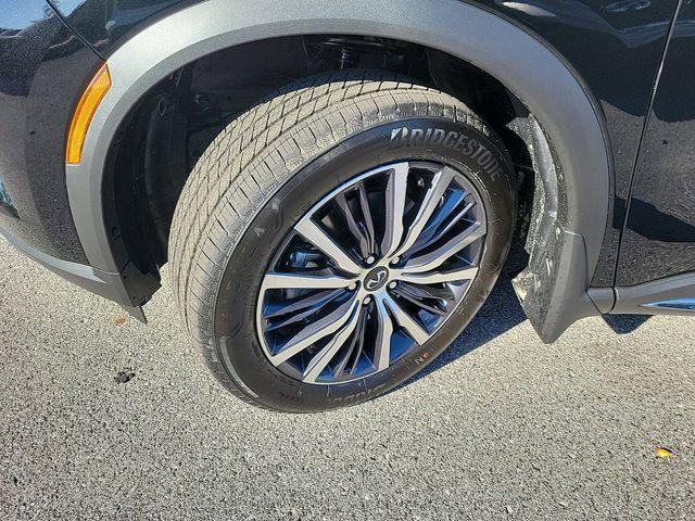 new 2025 INFINITI QX60 car, priced at $67,550