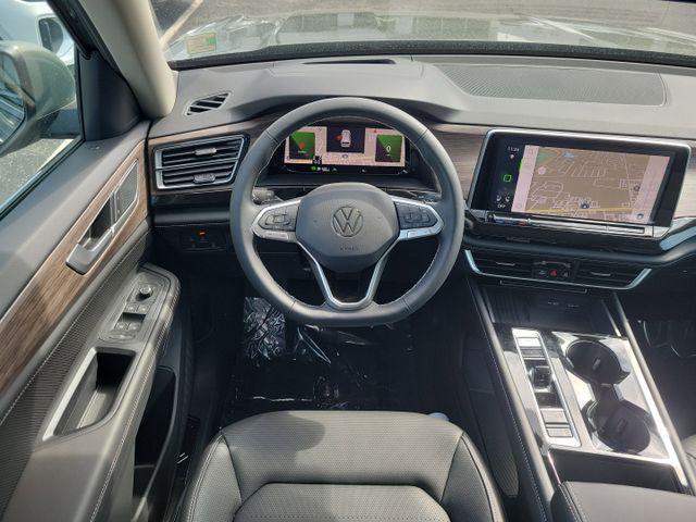 new 2025 Volkswagen Atlas car, priced at $49,997