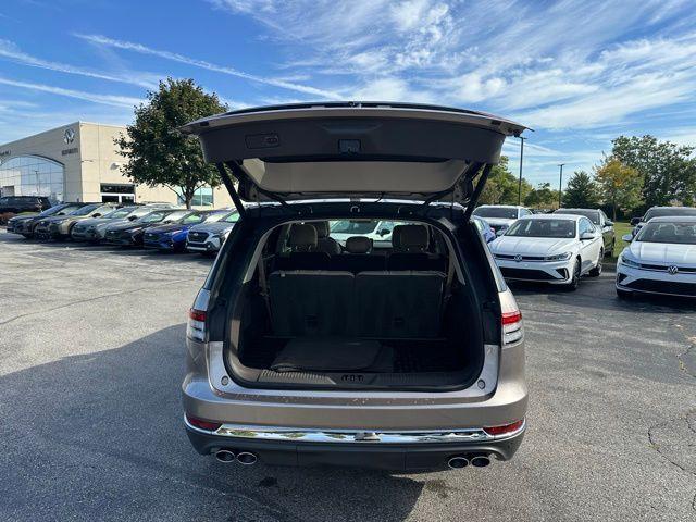 used 2020 Lincoln Aviator car, priced at $33,000