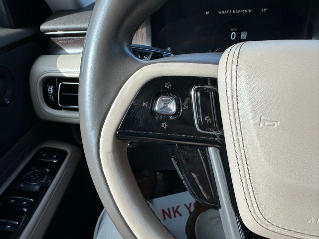 used 2020 Lincoln Aviator car, priced at $33,000