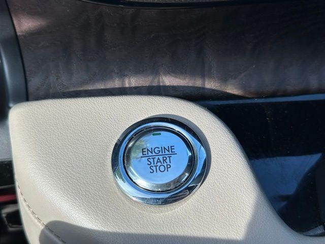 used 2020 Lincoln Aviator car, priced at $33,000