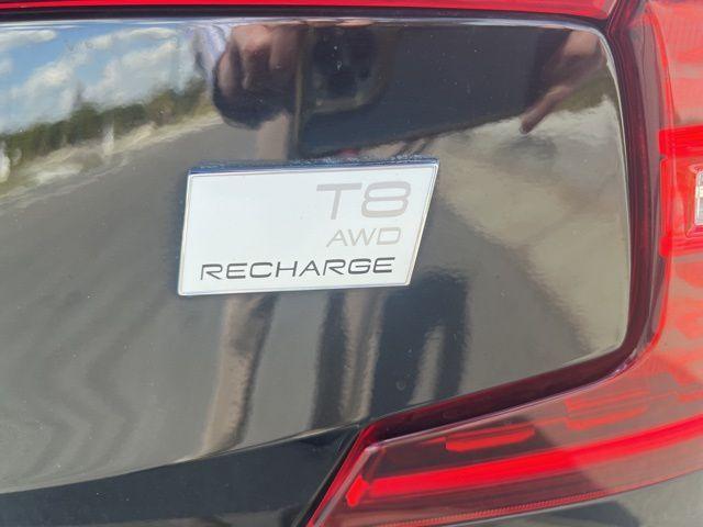 used 2022 Volvo S60 Recharge Plug-In Hybrid car, priced at $30,000