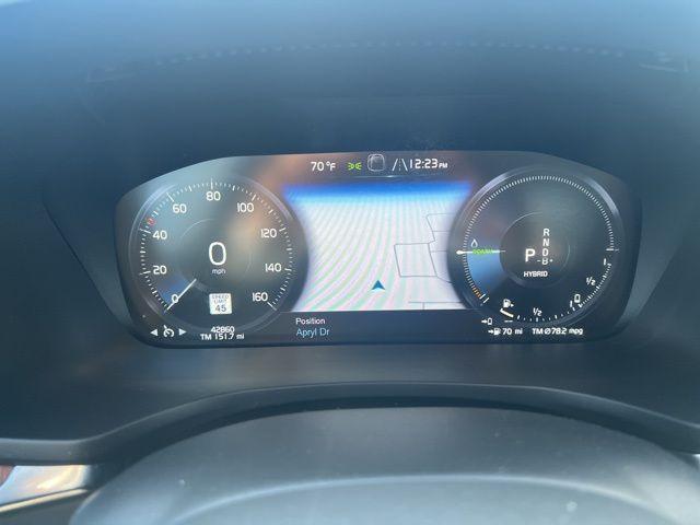 used 2022 Volvo S60 Recharge Plug-In Hybrid car, priced at $30,000