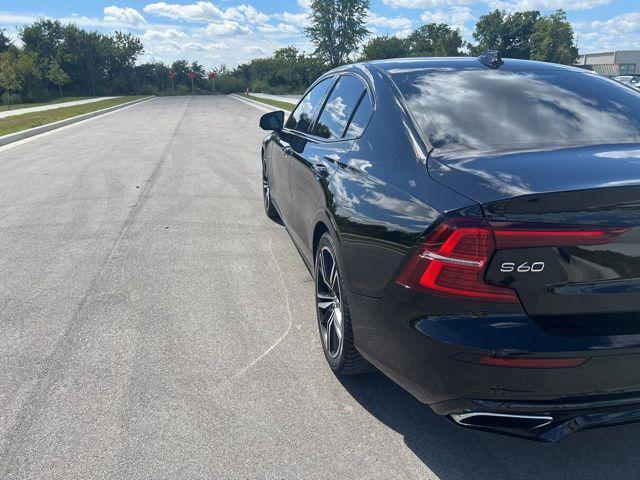 used 2022 Volvo S60 Recharge Plug-In Hybrid car, priced at $30,000