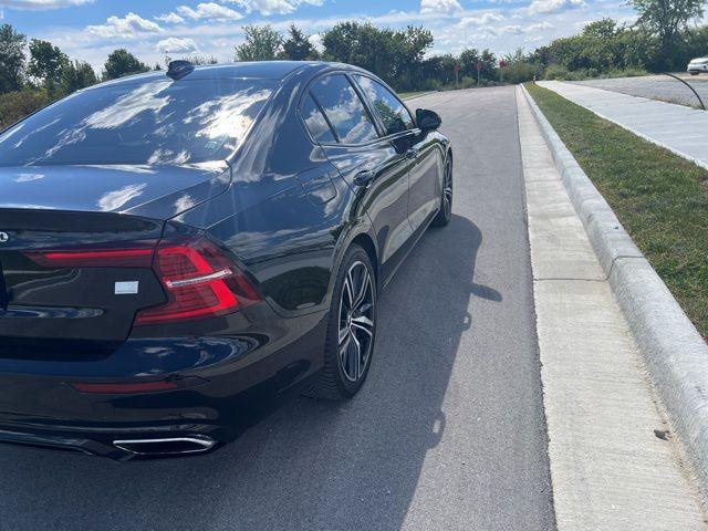 used 2022 Volvo S60 Recharge Plug-In Hybrid car, priced at $30,000