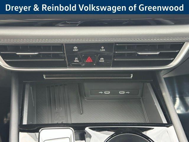 new 2026 Volkswagen Atlas car, priced at $50,822