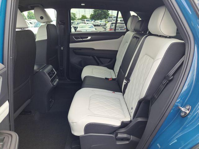 new 2025 Volkswagen Atlas Cross Sport car, priced at $53,435