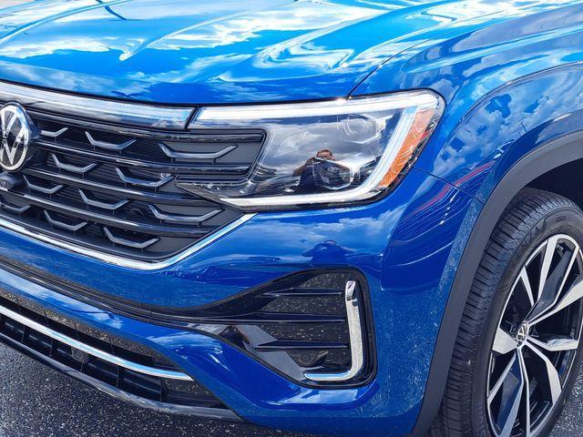new 2025 Volkswagen Atlas Cross Sport car, priced at $53,435