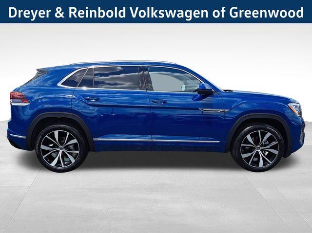 new 2025 Volkswagen Atlas Cross Sport car, priced at $53,435