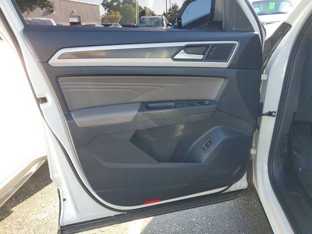used 2022 Volkswagen Atlas Cross Sport car, priced at $30,000