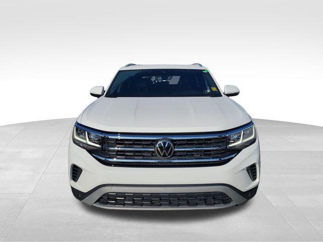 used 2022 Volkswagen Atlas Cross Sport car, priced at $30,000