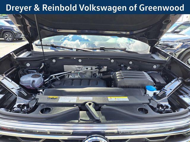 new 2025 Volkswagen Atlas car, priced at $47,404