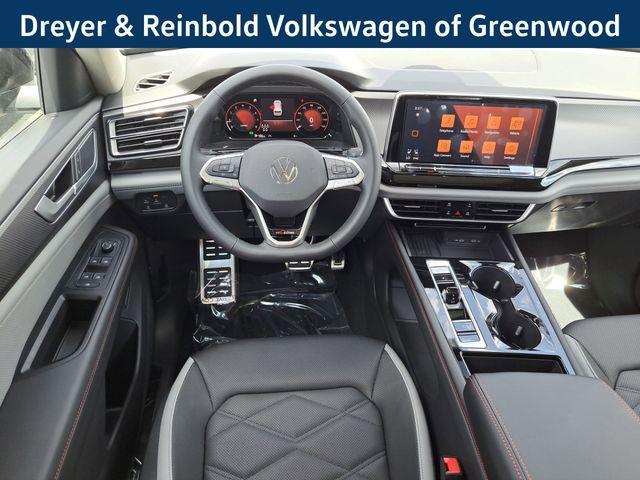 new 2025 Volkswagen Atlas car, priced at $47,404