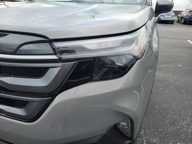 new 2025 Subaru Forester car, priced at $39,907