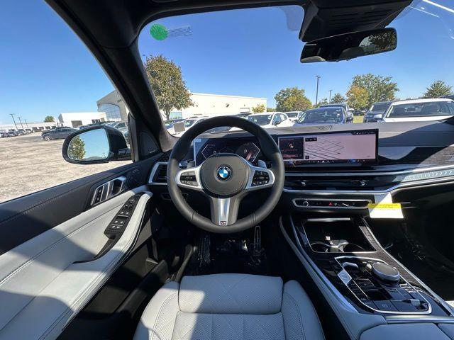 new 2026 BMW X7 car, priced at $96,985
