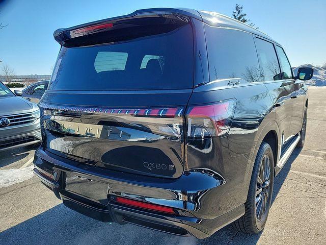 new 2025 INFINITI QX80 car, priced at $107,911