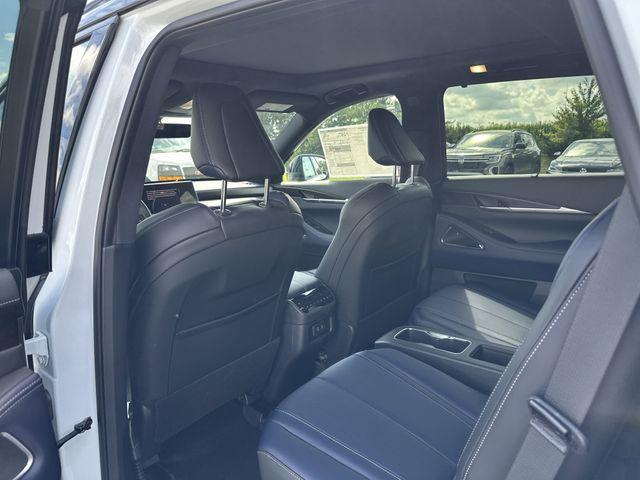 new 2026 INFINITI QX60 car, priced at $66,290