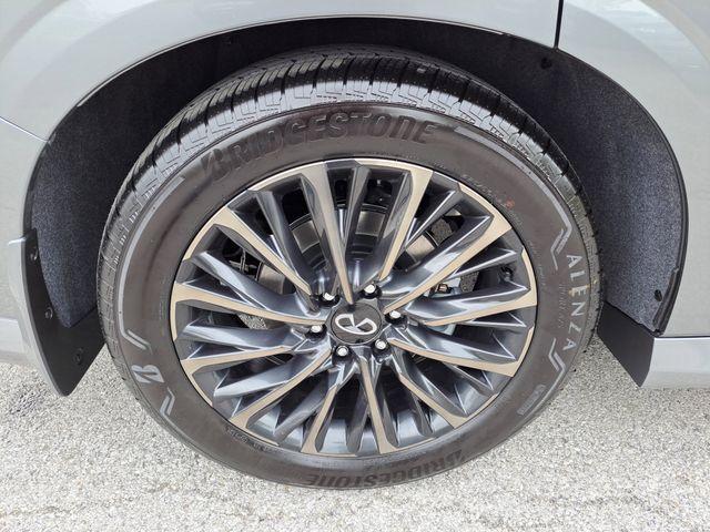 new 2025 INFINITI QX80 car, priced at $110,433