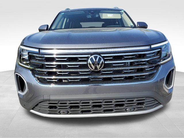 new 2024 Volkswagen Atlas car, priced at $49,000