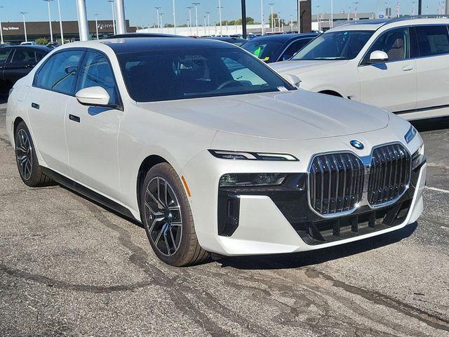 new 2024 BMW 760 car, priced at $126,520