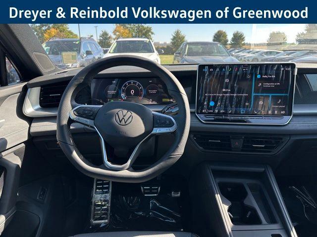 new 2025 Volkswagen Tiguan car, priced at $37,431