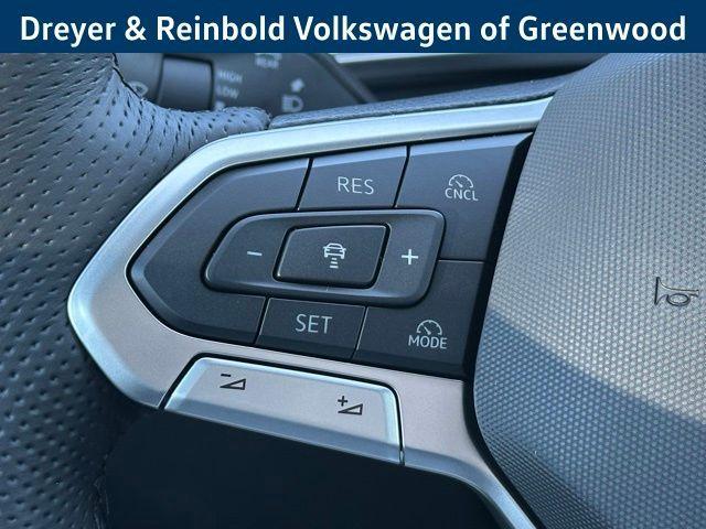 new 2025 Volkswagen Tiguan car, priced at $37,431