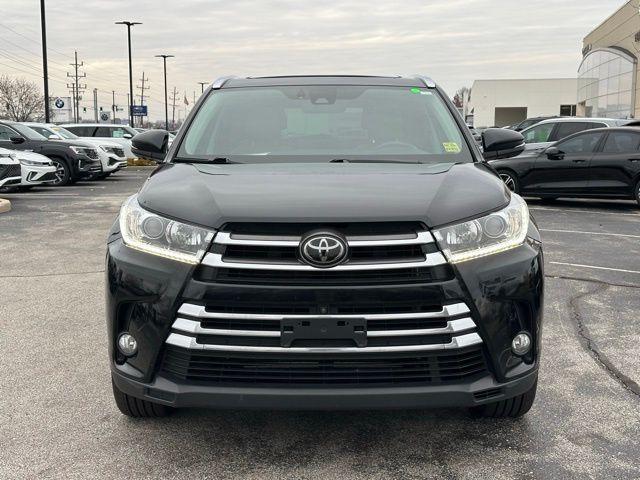 used 2018 Toyota Highlander car, priced at $22,000