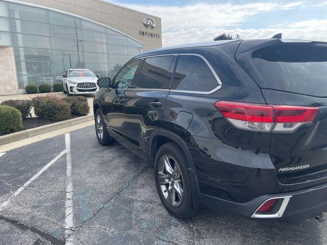 used 2018 Toyota Highlander car, priced at $22,000